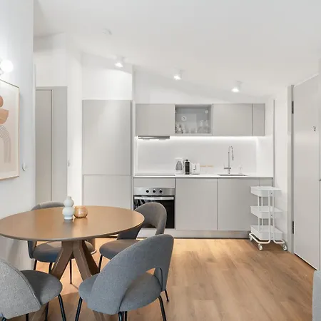 Appartement Modern 1br - Brand New Bonjardim I