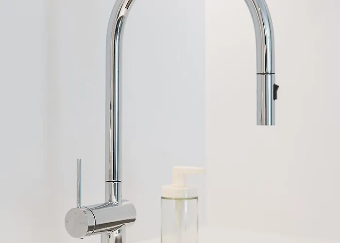 شقة Modern 1br - Brand New Bonjardim I