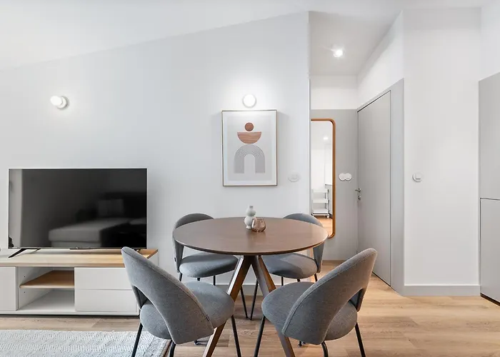 Modern 1br - Brand New Bonjardim I Daire