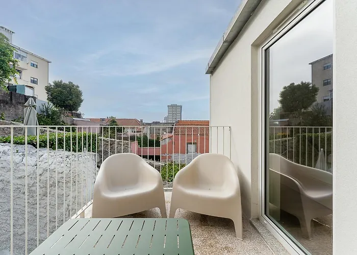 Modern 1br - Brand New Bonjardim I Oporto